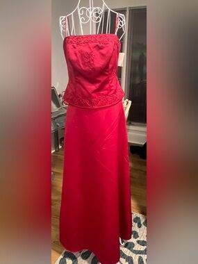 Red Strapless Evening Gown with Embroidered Bodice Size 6